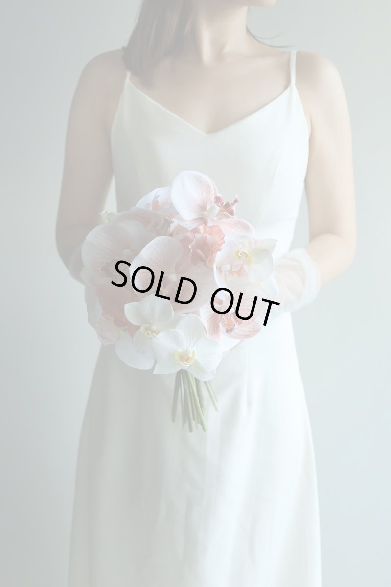 画像3: 胡蝶蘭のラウンドブーケ (3)