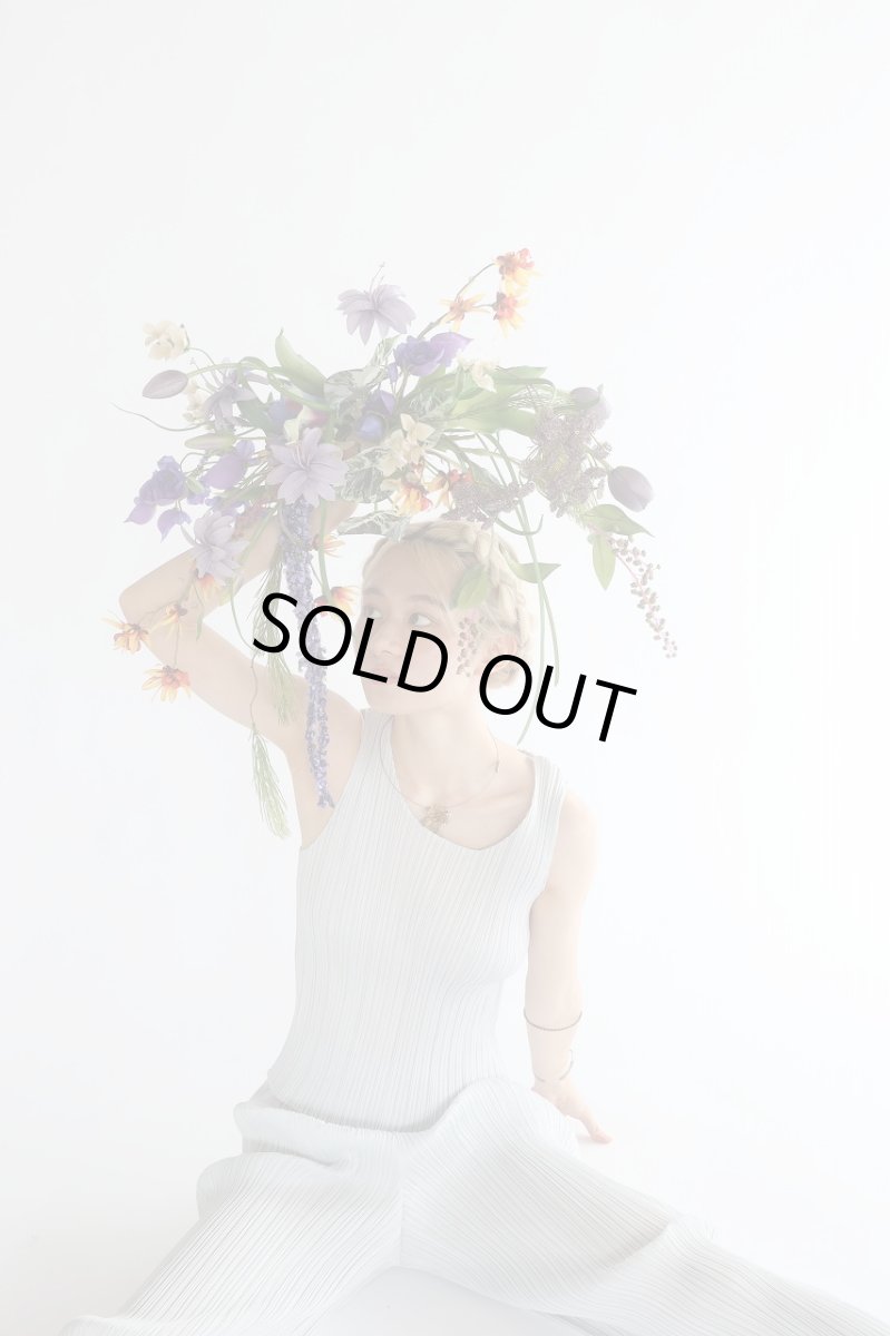 画像1: パープルブルーの個性派ブーケ (1)