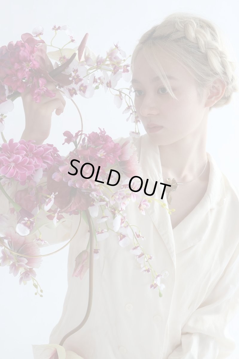 画像3: アンスリウムとオンシジュームの大人カラーのリングブーケ (3)