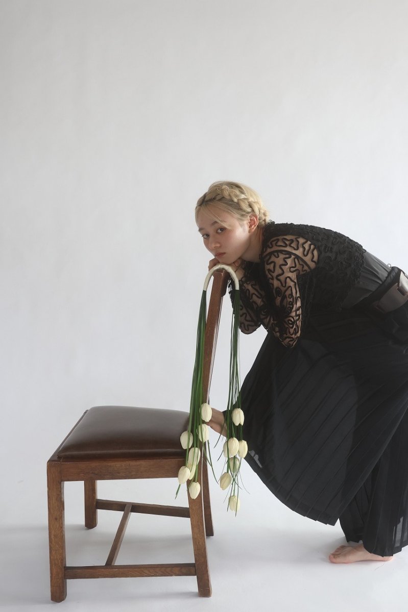 画像2: チューリップの流れるブーケ (2)