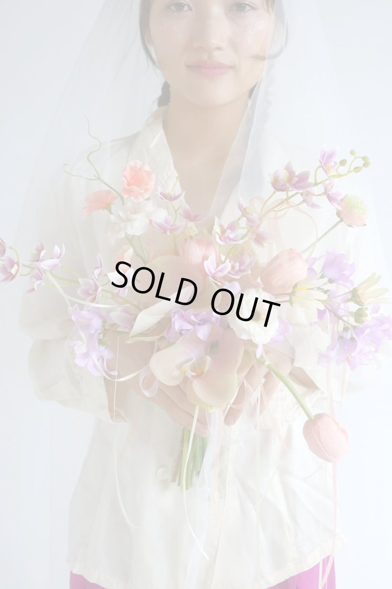 画像1: ピンクチューリップと胡蝶蘭のリボンブーケ (1)