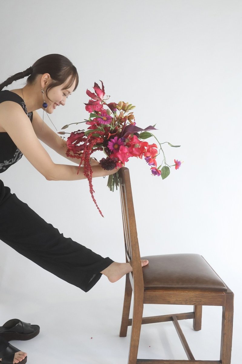 画像8: グロリオサとアンスリウムのゆらゆら個性的ブーケ (8)