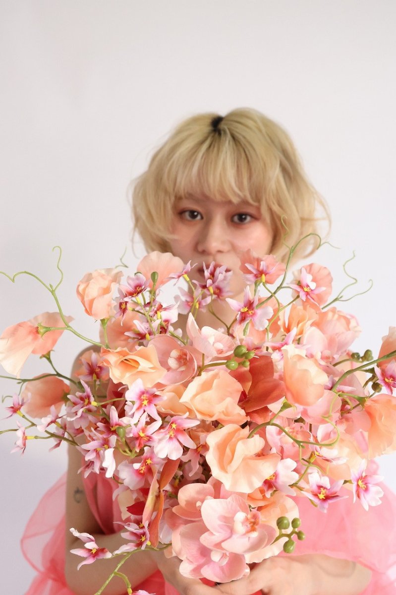 画像4: コーラルオレンジの暖色系ブーケ (4)