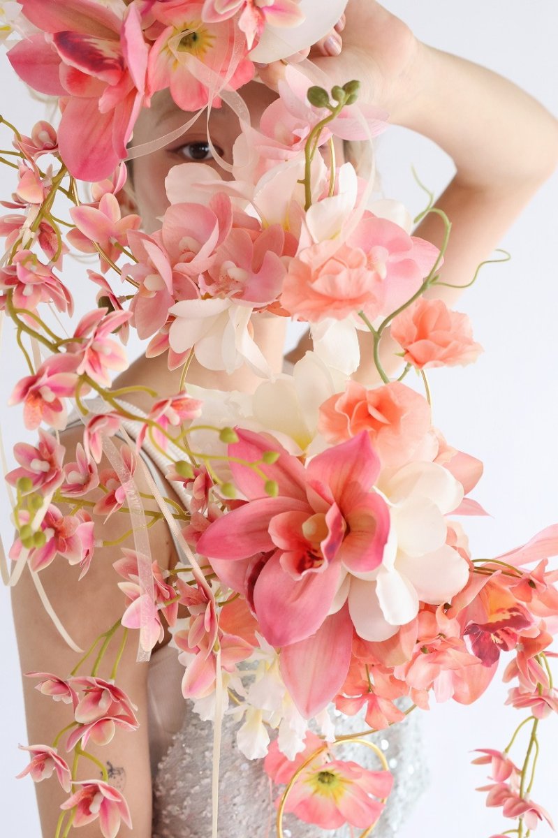 画像3: シンビジュームの揺れるcuteリングブーケ (3)