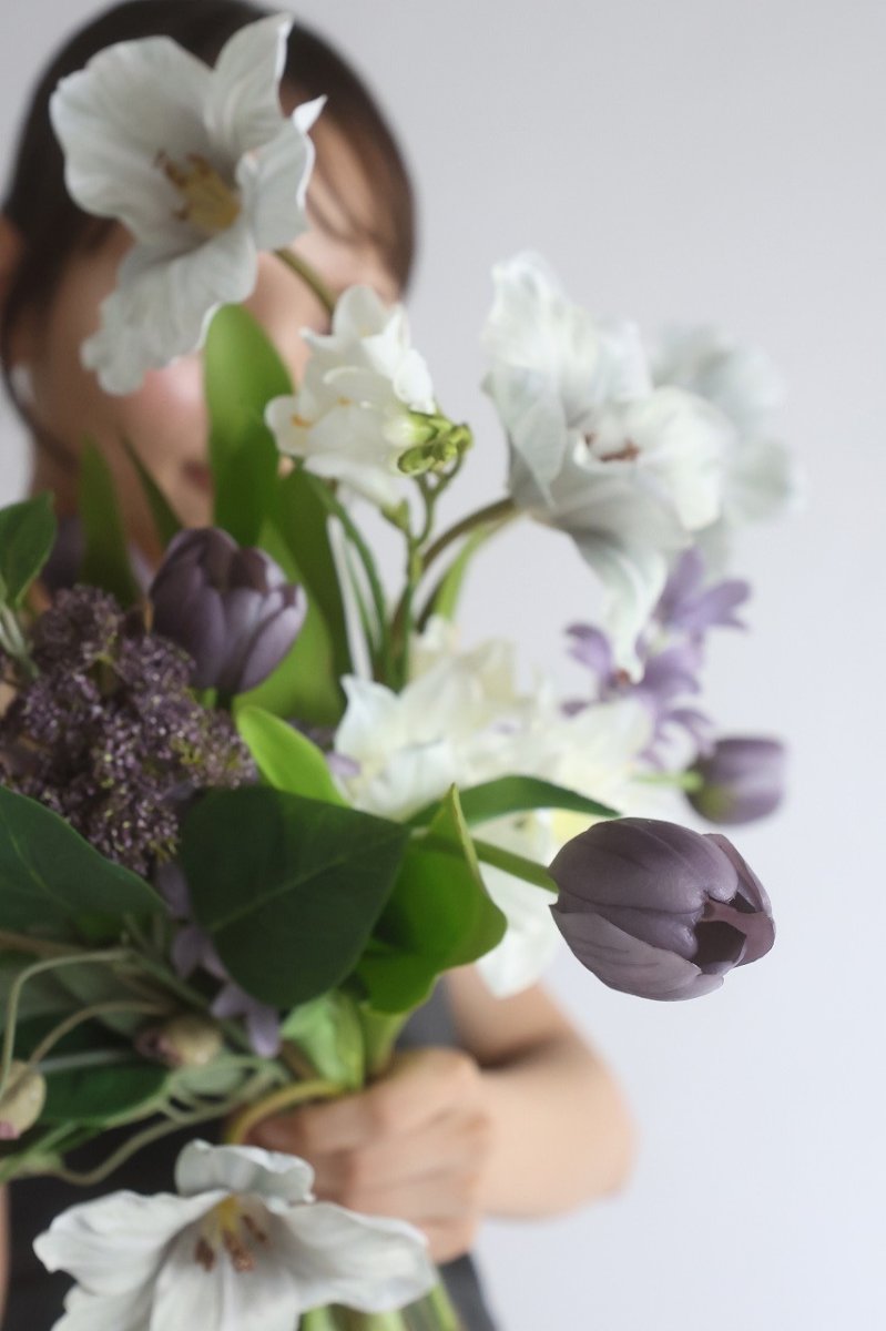 画像4: オープンチューリップのくすみ紫ブーケ (4)