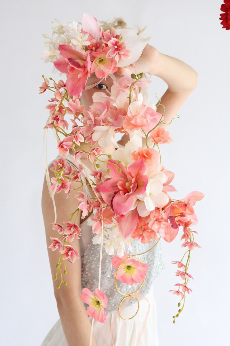 画像4: シンビジュームの揺れるcuteリングブーケ (4)