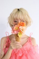 画像1: アプリコットピーチ・ワッフルコーンアイス (1)