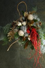 画像1: 店長が作ったクリスマスとお正月兼用のリース (1)