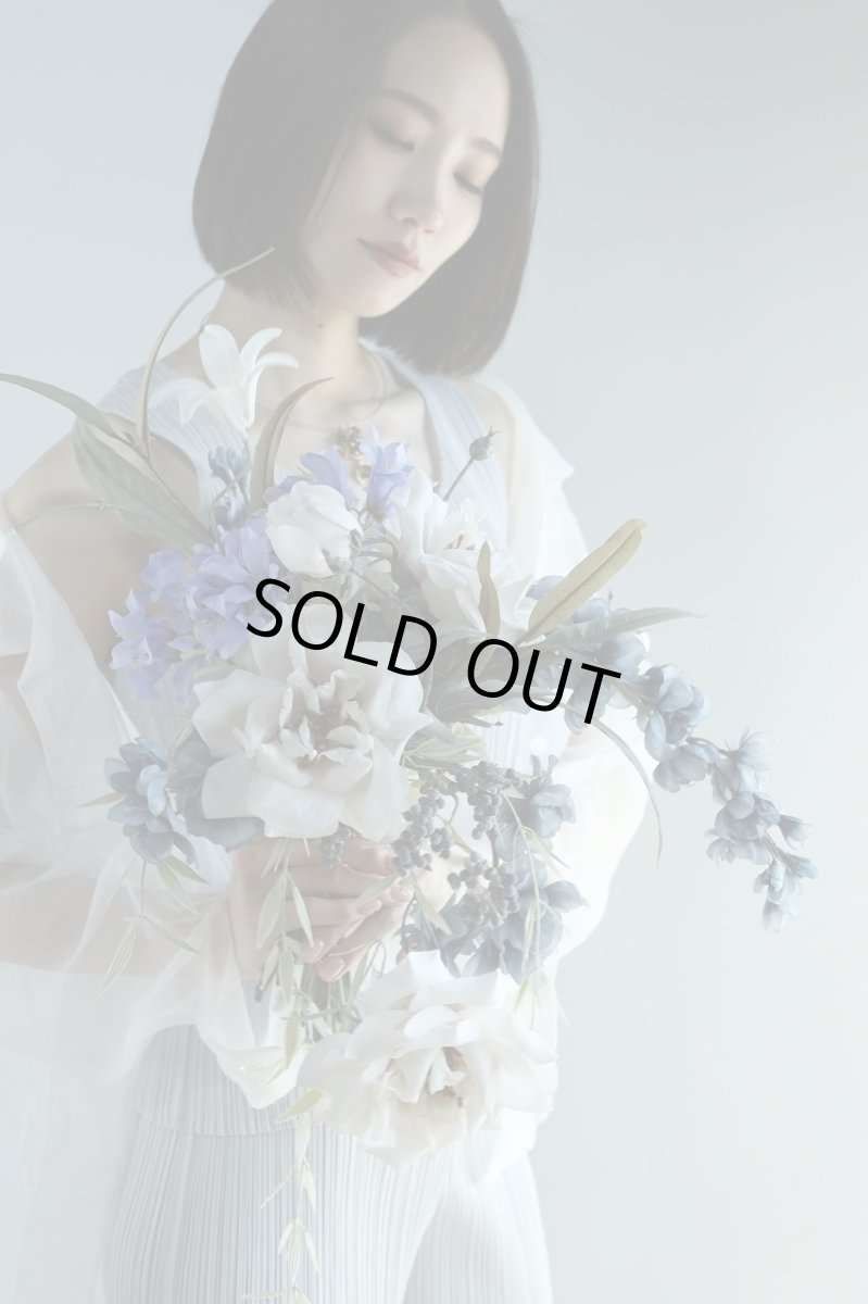 画像2: グレイデルフィニウム×ベージュローズのブーケ a3 (2)