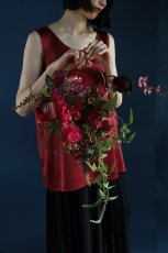 画像2: リングブーケ（フープブーケ）｜和モダンな深紅のウェディングブーケ｜造花a7 (2)