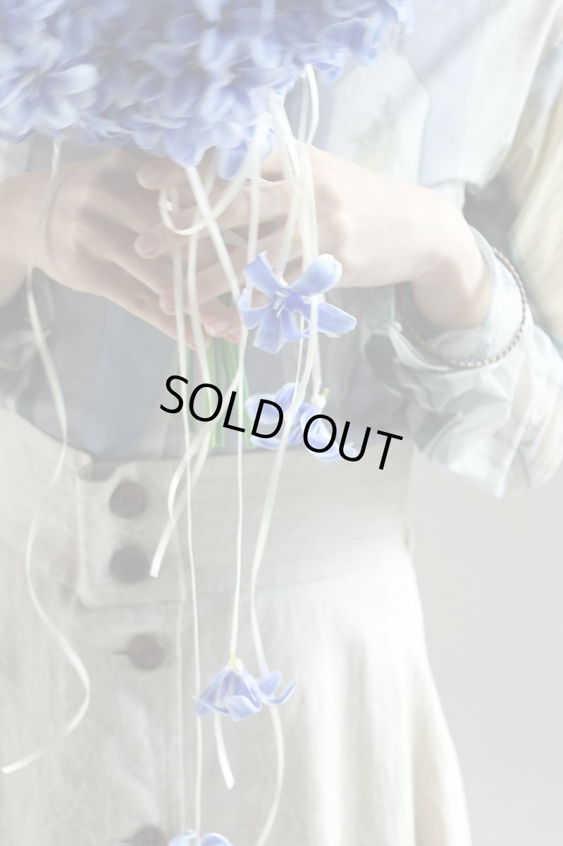 画像4: ブルーヒヤシンスのクラッチブーケ｜流れるリボンが揺れるアーティフィシャルフラワーb7 (4)