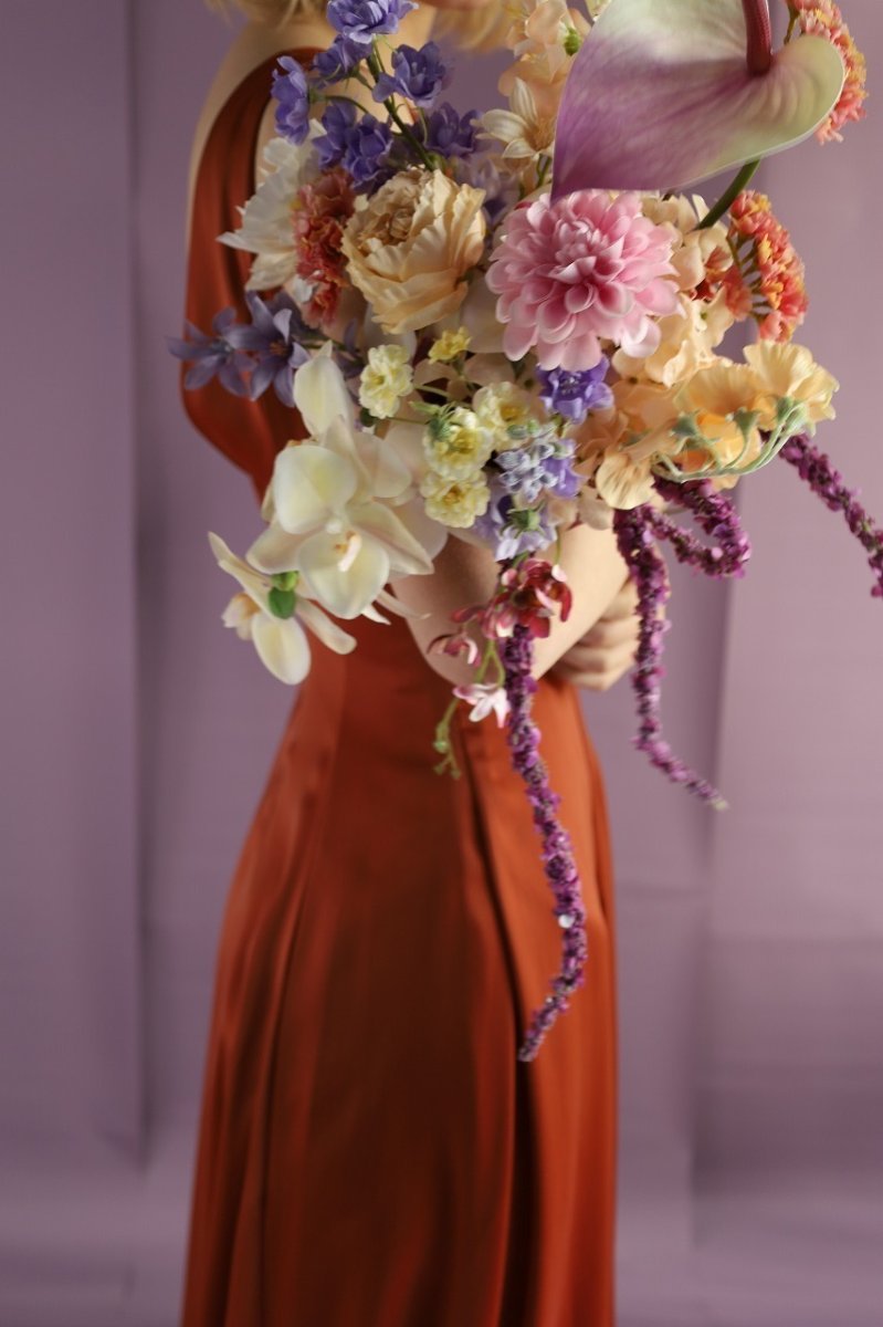 画像3: 個性を纏う花嫁へ｜パープル×アプリコットの流れるブーケb14 (3)