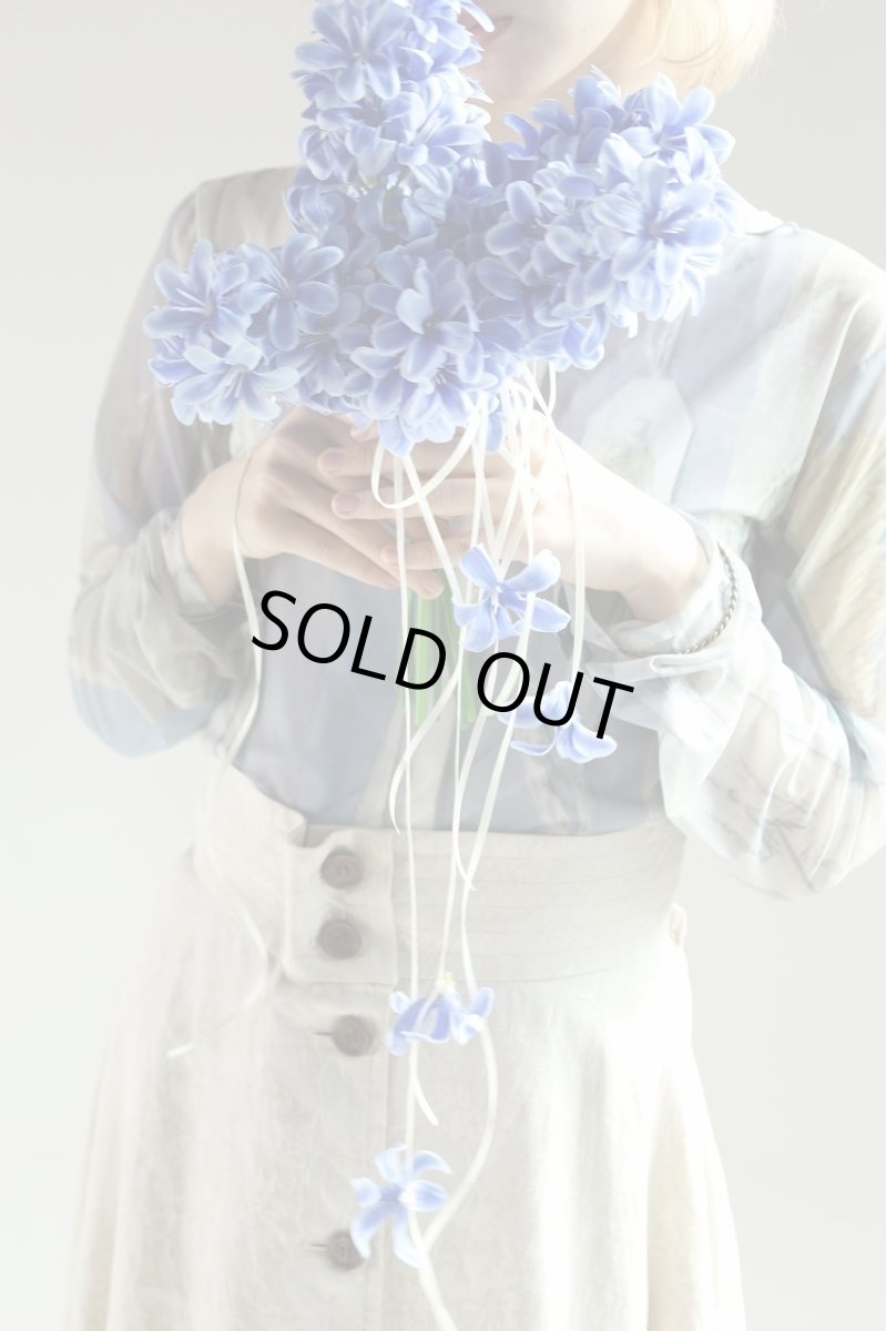 画像5: ブルーヒヤシンスのクラッチブーケ｜流れるリボンが揺れるアーティフィシャルフラワーb7 (5)